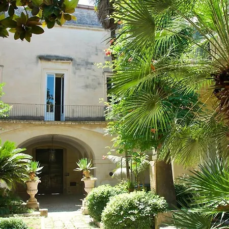 Palazzo Apostolico Orsini - Selection * ليتشي