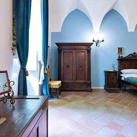 Palazzo Apostolico Orsini - Selection * לצ'ה