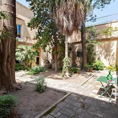 Palazzo Apostolico Orsini - Selection לצ'ה